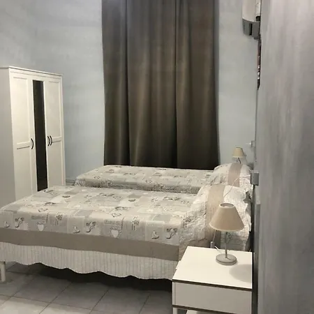 Roma Gæstehus 3*